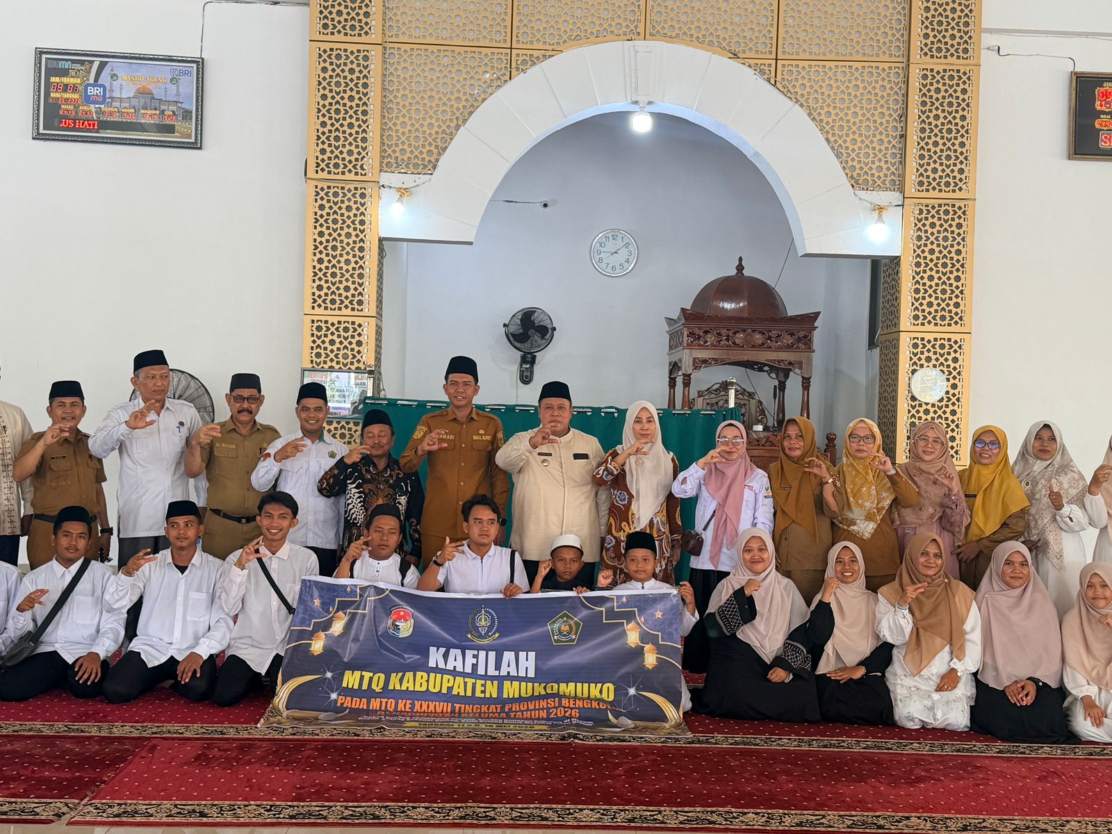 Bupati Mukomuko Lepas Kafilah MTQ ke-37 Provinsi Bengkulu di Seluma